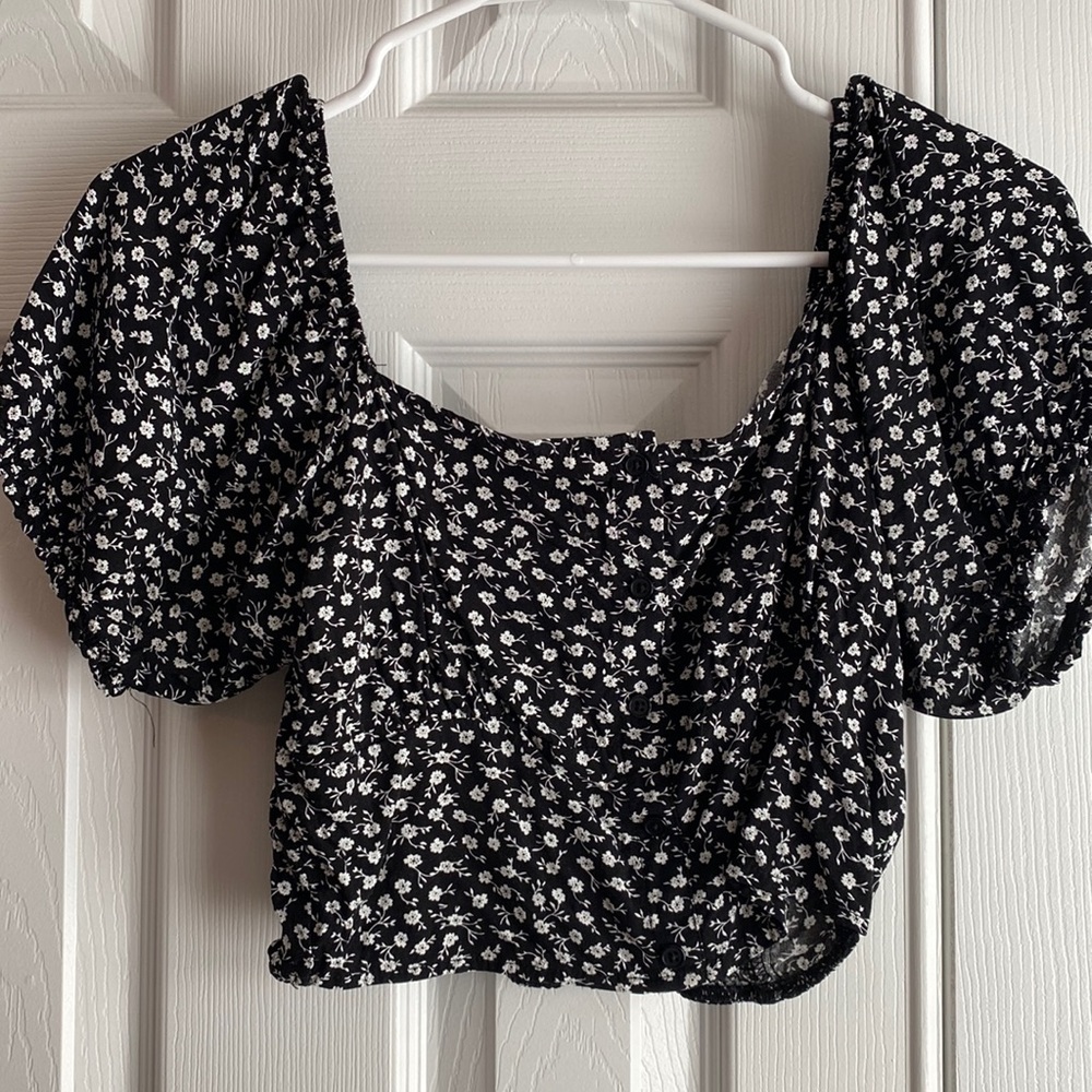 Garage Floral Puff Sleeve Cropped Top Shirred back